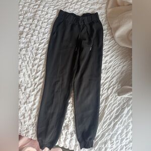 Lululemon black cuffed joggers